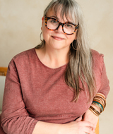 Book an Appointment with Kimberley Orton, Registered Psychotherapist (Qualifying) at Oona Toronto