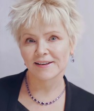 Book an Appointment with Dr. Amanda Maloney for Injectables