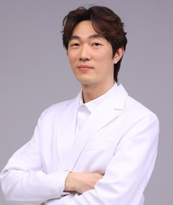 Book an Appointment with Mr. Doyoung Yun for RMT Therapeutic Massage
