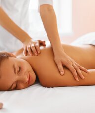 Book an Appointment with Julie Oh for Relaxation Massage