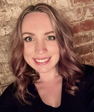 Book an Appointment with Laura Farrell for Massage Therapy