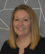 Book an Appointment with Lindsay MacKay at Embrace Wellness