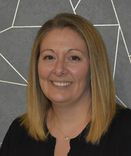 Book an Appointment with Lindsay MacKay for Pelvic Health Physiotherapy