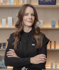 Book an Appointment with Alexandra Kingston for Consultation