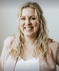 Book an Appointment with Jessica Bomben for Free Phone Consultation