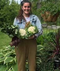 Book an Appointment with Kristin Arneson for Holistic Nutrition Student