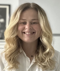 Book an Appointment with Robyn Hopkins (802 location) for Registered Massage Therapy