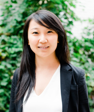 Book an Appointment with Vivian Zhang for Counselling / Social Work / Mental Health / Psychotherapy