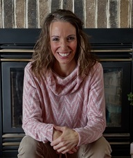 Book an Appointment with Sarah Shandera for Physiotherapy