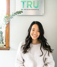 Book an Appointment with Devonna Truong for Orthopaedic Physiotherapy
