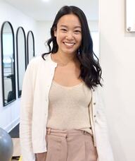 Book an Appointment with Devonna Truong for Orthopaedic Physiotherapy