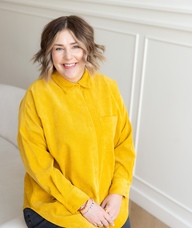 Book an Appointment with Ms. Tracy Lappala for Complimentary Introduction