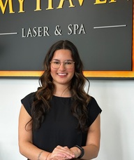 Book an Appointment with Fabiola Janssen for Japanese Head Spa Treatments
