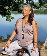 Book an Appointment with Alana Lauritzen for Reiki