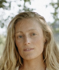 Book an Appointment with Zoë Tucker for Massage Therapy