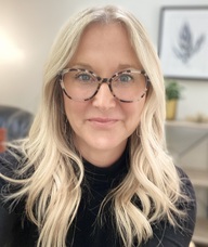 Book an Appointment with Nicole Fakaua for NEW CLIENTS (ONLY)