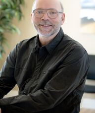 Book an Appointment with Dr Luc Bernard for Chiropratique