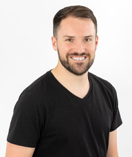 Book an Appointment with Dr. Eric Maldiney for Chiropractic