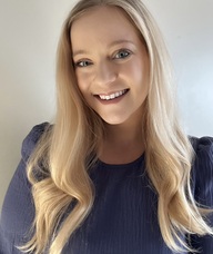 Book an Appointment with Liz McGuire for Teen Therapy (Ages 11-17)