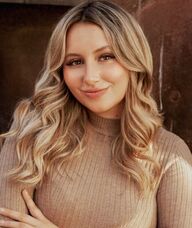 Book an Appointment with Andreea Maries for Teen Therapy