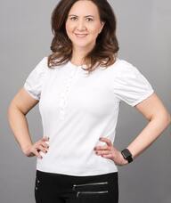 Book an Appointment with Niloofar Faghani for Pelvic Floor Physiotherapy