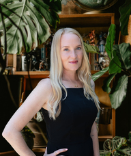 Book an Appointment with Vanessa Lewis for Psychotherapy/Counselling