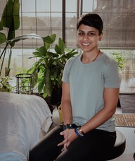 Book an Appointment with Aliyah Muniff for Registered Massage Therapy