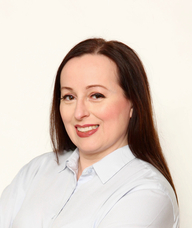 Book an Appointment with Andrea House for Acupuncture