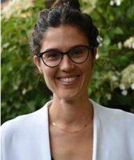 Book an Appointment with Dr. Nicole van Poelgeest for Naturopathic Medicine - IN CLINIC