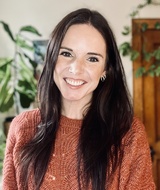 Book an Appointment with Anna MacGillivray, RCC at Doctors' Choice Integrative Medicine