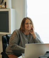 Book an Appointment with Alecia Weinheimer at Valley Art Therapy Ltd. - Birtle Office